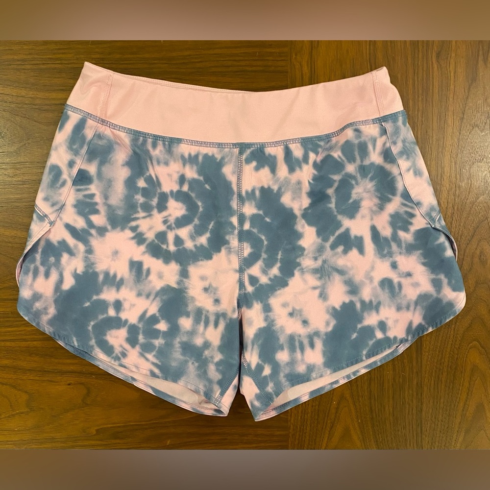 Athleta Girl Run the World 3” Short Size XXL/16